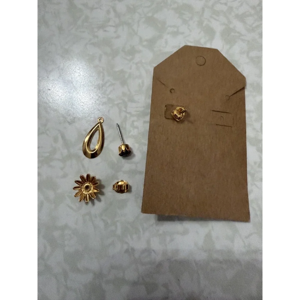 10 Pair VTG Fashion‎ Avon Post Earrings Various Colors, Sizes, Plastic Metal